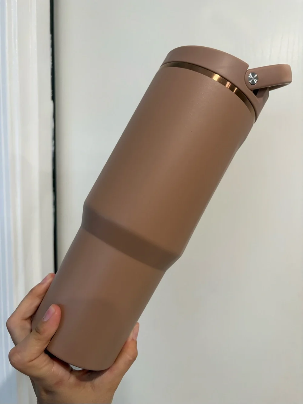 ‘Caramel’ HydroJug sport 40 oz